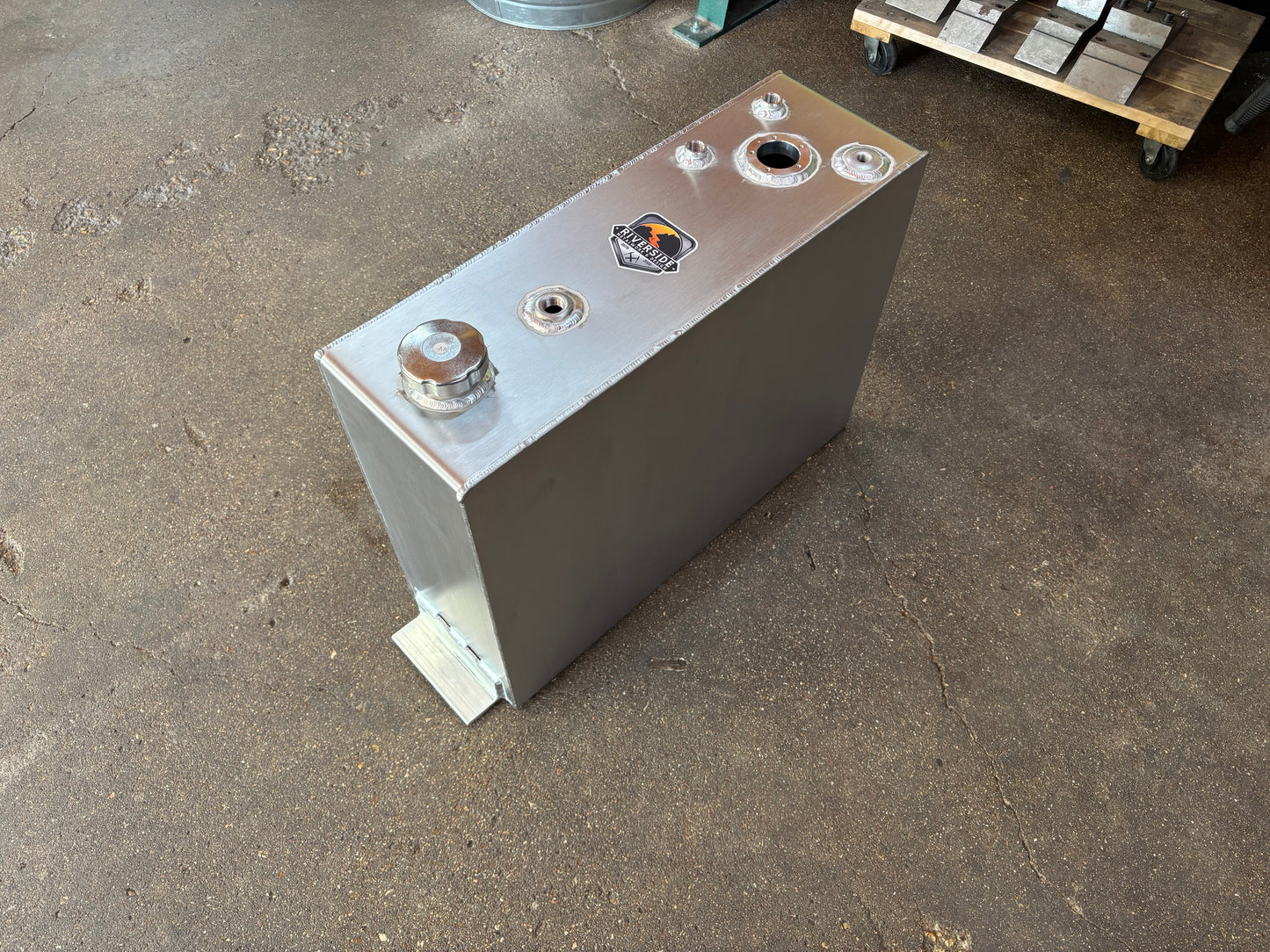 14 Gal (Slim) Tank
