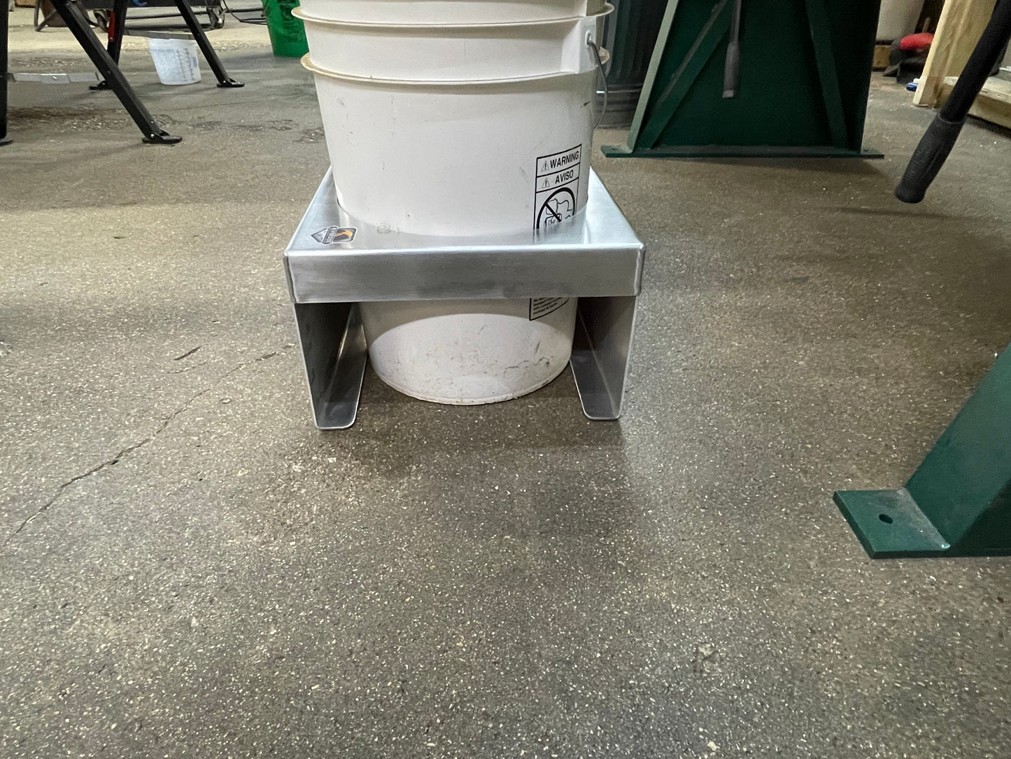 5 Gallon Pail Holder
