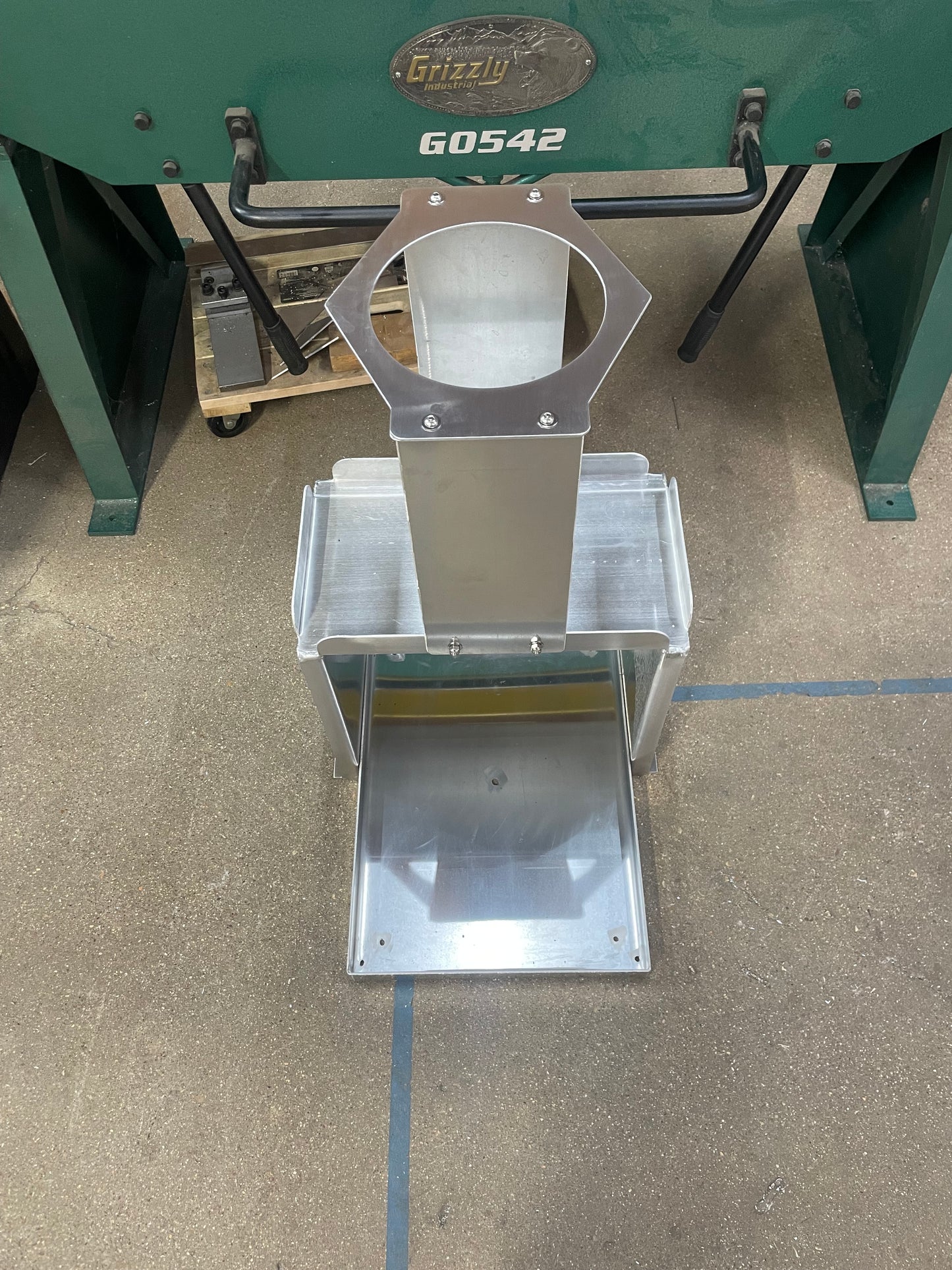 16 Gal/ 7 Gal Tank Stacking Frame
