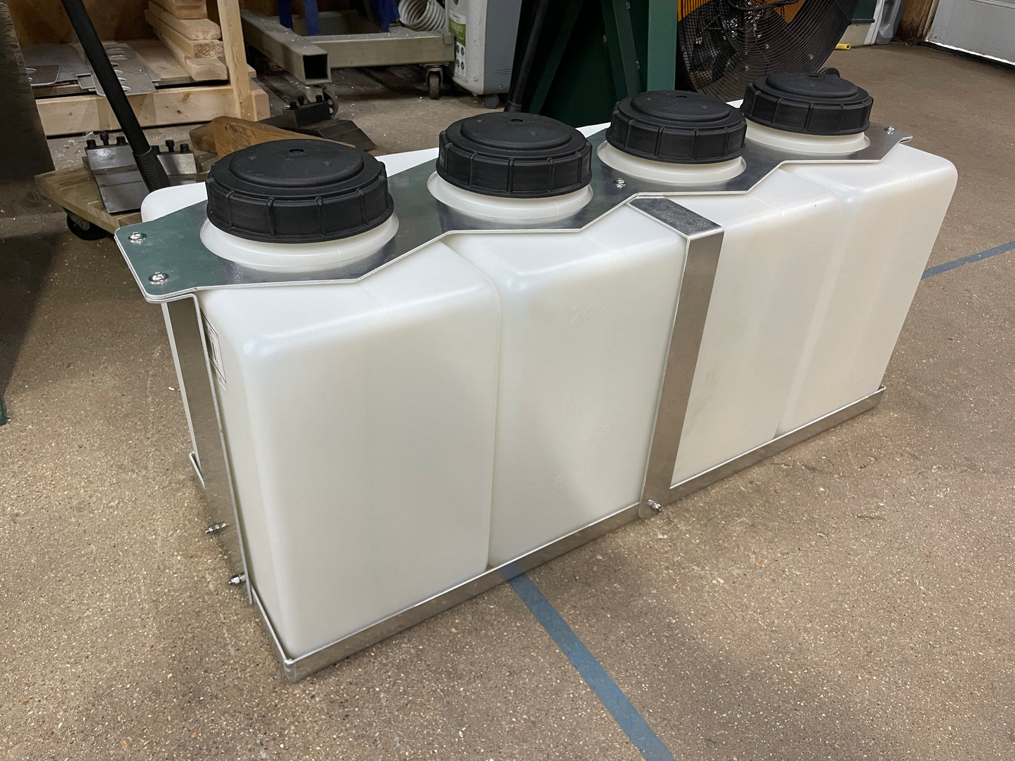 7 Gal Tank Holder
