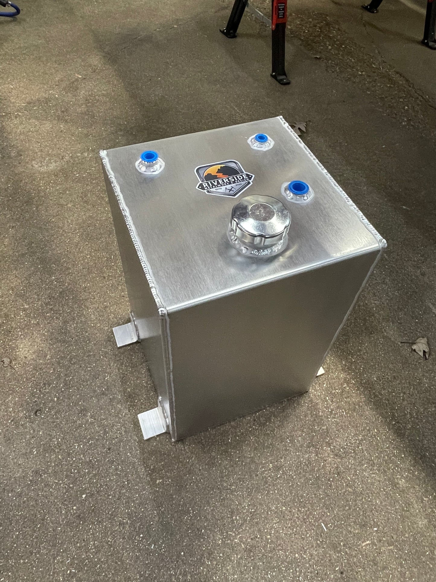 11 Gal (Vertical) Fuel Tank